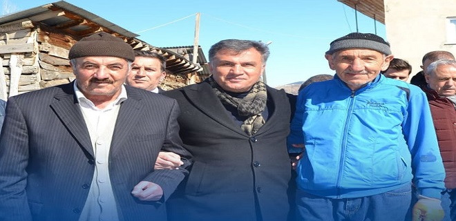 Halkın kalbi Demir diye atıyor