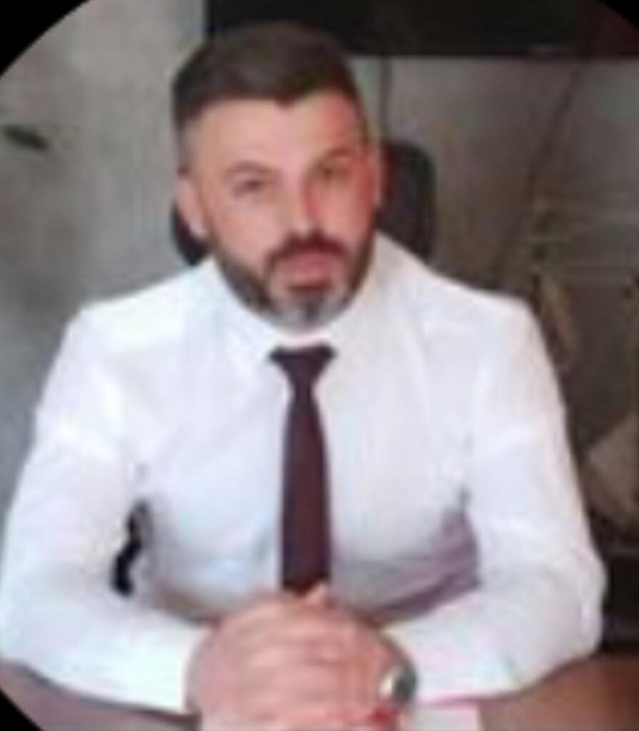 Coşkun Dallı; İnsan Olmak Çok Şeyi Gerektirir