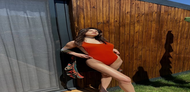 DİLARA KIRMIT KAÇAR