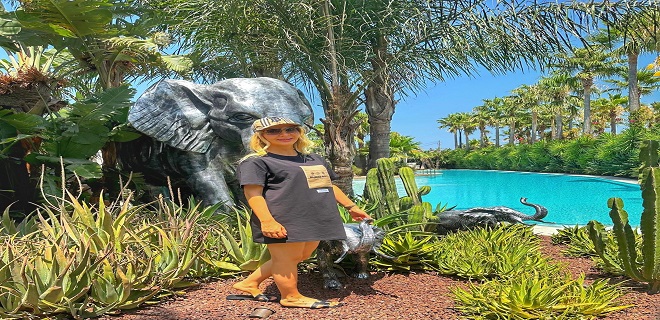 MERVE MERMER’İN ÇEŞME TATİLİ